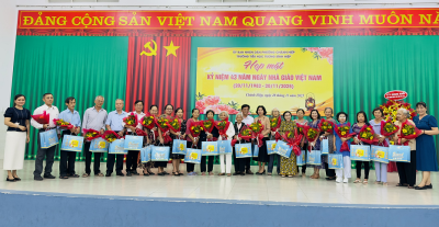 Họp mặt Kỷ niệm 43 năm ngày Nhà giáo Việt Nam (20/11/1982 - 20/11/2025)